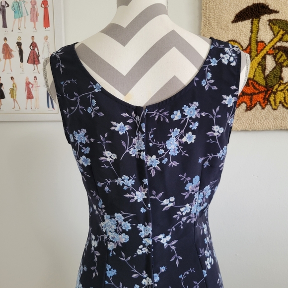 Maurices | 90s Vintage Navy + Blue Floral Mini Dress - Picture 6 of 7